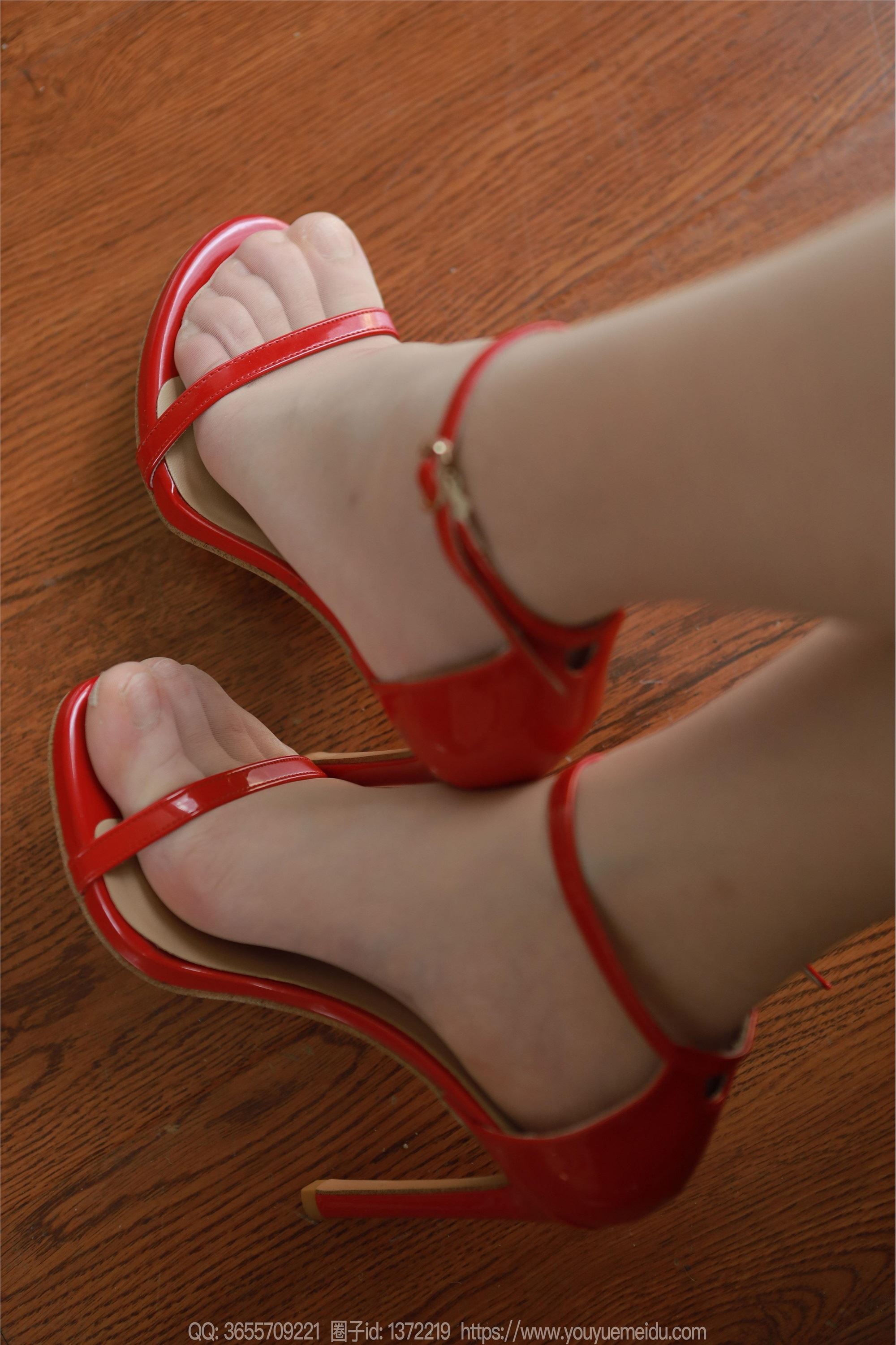 IESS异思趣向  2024.04.05 丝享家 1708 小婕《红》